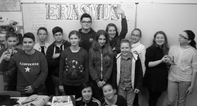 3 LIFE IS A PROJECT, BE AN ENTREPENEUR, MAKE IT SUCCESSFUL Erasmus+ KA2 közoktatási projekt 2014-2016 Nagysikerű, új nemzetközi program részesei voltak iskolánk diákjai, tanárai az elmúlt két évben.