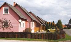 12 lakás