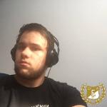 DEAC-Hackers Almanach 2017 18 / 93 1.34. ábra. Tokai-Kiss Máté 35. Kosda Bence középvezető, játékos Dota 2 (IGN: KosdaBence) Korosztály, tagság: felnőtt (21), on-line tag. DE polgár: igen. 1.35. ábra. Kosda Bence Kosda Bence 1996-ban született Debrecenben.