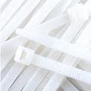 2,5mm 2-35mm fehér / white STI 690 fekete / black STI 691 200mm 3-50mm fehér / white STI 692 fekete / black STI 693 140mm 3-33mm fehér / white STI 425 fekete / black STI 426 150mm 3,5mm 3-35mm fehér