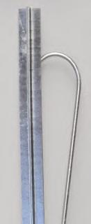 / Conductor holder 400 mm STI 1190 Átmérő /Diameter: 5-10mm körvezető rögzítéséhez / for 5-10 mm galvanized wire Hossz /Length: 400 mm Anyaga /Material: Tűzihorganyzott acél / Hot dip galvanized