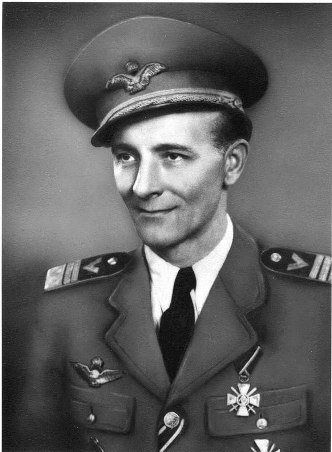 7. kép: Heppes Aladár alezredes (1904-1988) volt a 101.