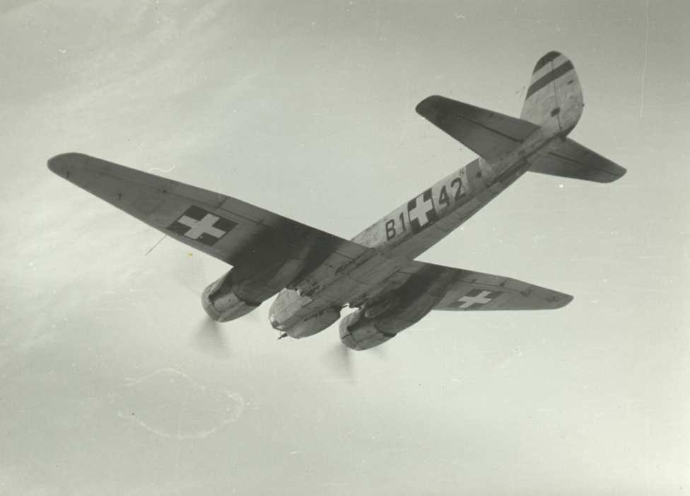 kép: Junkers Ju 87B-2-es zuhanóbombázó Tapolca repülőterén 1944-ben.