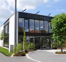 ISOLENA NATURFASERVLIESE GMBH ÖSTERREICH - KLOSTERSTRASSE 20 AT-4730 WAIZENKIRCHEN TELEFON 43 7277 2496-198 - TELEFAX 43 7277