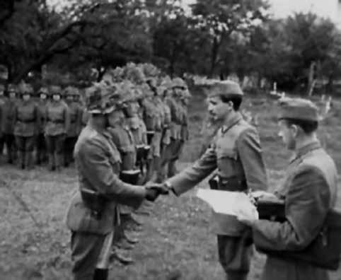 1944 nyarán Ecsedy József tüzér százados, a kolozsvári 105.