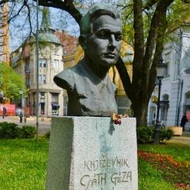 József)  