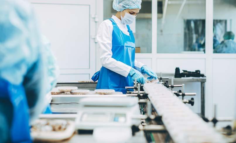 Egy konkrét példával bemutatva: Egy étterem HACCP rendszerének raktározásra vonatkozó technológiai folyamatábrája, ahol látható, hogy az alapanyagok tárolása azok tárolási feltételei szerint három