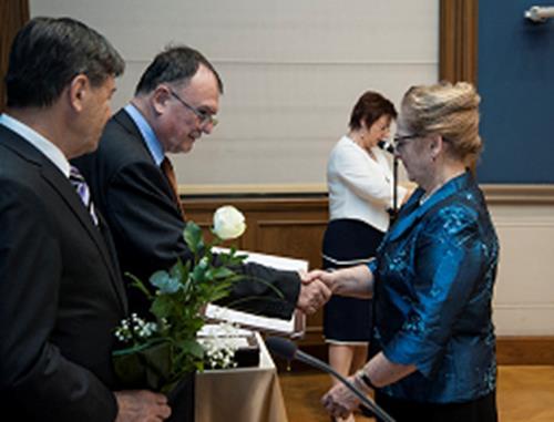 Medzihradszky Kálmán Bruckner Győző ifjúsági díj (MTA Kémiai