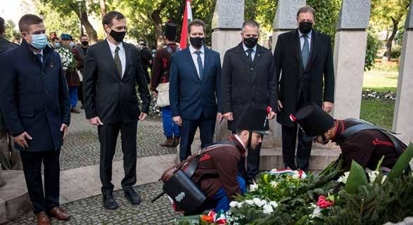 oldal Orbán Viktor miniszterelnök a keddi kormányülés után jelentette be, hogy a koronavírus-járvány terjedése miatt milyen intézkedésekről