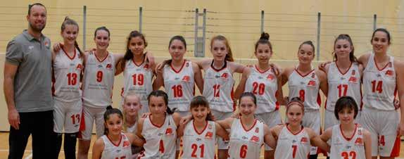 SPORT 15 Legutóbb október 2-án játszhatott hazai környezetben a Duna Aszfalt-DTKH Kecskemét együttese bajnoki mérkőzést, így az október 31-i szombati, Körmend elleni összecsapást nagy várakozás