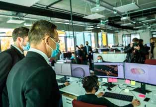100 milliós projektjéhez a magyar állam 50 millió forinttal járult hozzá, az okiratot Barócsi Róbert ügyvezető igazgató vette át. Harmadikként az Univer Product Zrt.