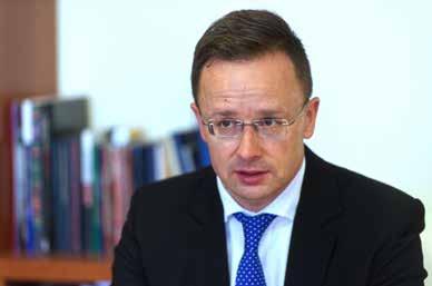 Szijjártó Péter ezután ellátogatott a Kecskeméti Médiacentrum szerkesztőségébe, ahol hazánk és Kecskemét nemzetközi vonatkozású aktualitásairól beszélgettünk vele.