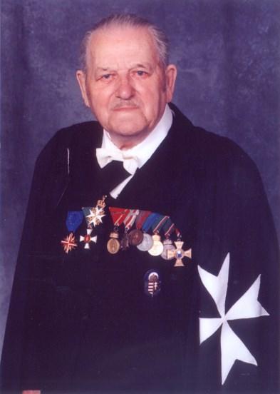 Vitéz szentistvánbaksai Sebő Ernő (1914 2000) képesített gazda, gyémánt okleveles szarvasi gazdász Szerkesztette: Dr. Szitó János 1914. január 31-én született Alsódobszán.