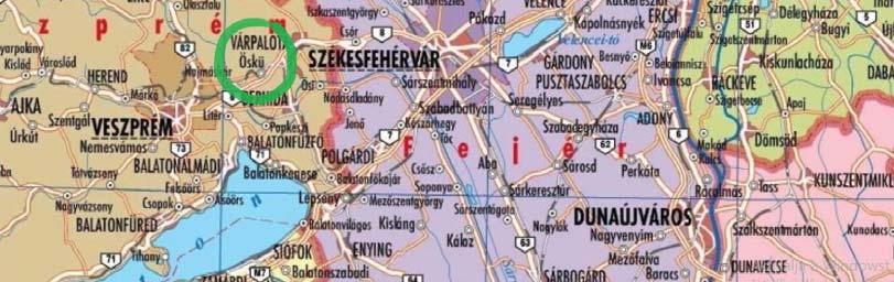 Várpalota és Veszprém között található.