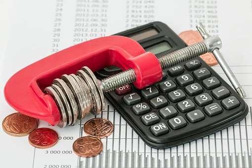 Költségek átláthatóan Első 4 biztosítási év a számok tükrében Generali MyLife Extra