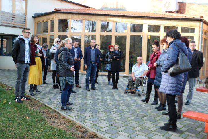 alkalmazásával kapcsolatban.