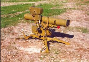 Főbb haditechnikai eszközök Fgm 148 javelin páncéltörő rakétakomplexumok 85 FAGOT (AT 4 SPIGOT) PÁNCÉLTÖRŐ RAKÉTA-KOMPLEXUM Az eszköz alkalmas páncélozott célok leküzdésére.