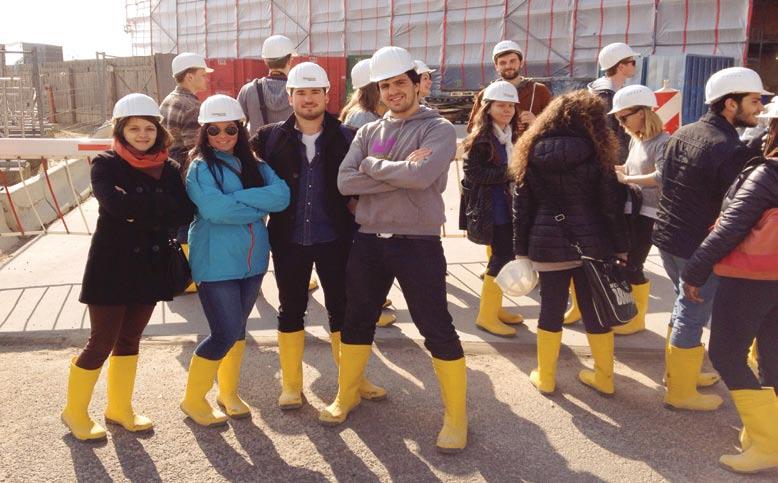Külkapcsolatok Fáczányi Zsuzsa, szakmai koordinátor AZ európai UNIó erasmus+ PROGRAMJA A program keretében több mint 40 egyetemből álló partnerhálózat fogadja diákjainkat egy vagy két féléves