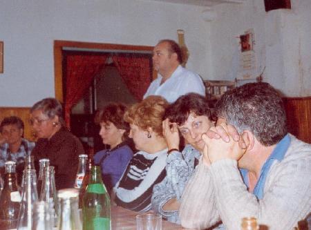 temetés után