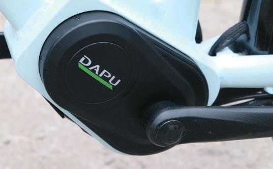 DAPU MD250S Dapu MD250S A Dapu egy európában kevésbé ismert japán cég, ami a távol-keletei piacokon elsősorban a megbízható és nyomatékos hátsó agymotorjaival