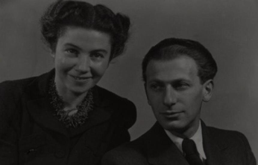 1940-től munkaszolgálatok 1943-ban az izraelita vallást elhagyta, s Gyarmati Fannival közösen a római katolikus vallásra tért át 1944 harmadik munkaszolgálat Szerbiában Bor mellett 1944.