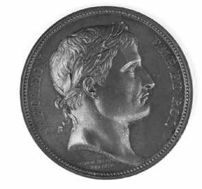 H: A bécsi Stephansdom ábrázolása. Körirat: ACTIONS DE GRACES POUR LA PAIX. (Hálaadások a békéért.) Alul a szelvényben: ORDONNÉES Á VIENNE // PAR L EMPEREUR NAPOLÉON // LE XXVII. DÉCEMBRE MDCCCV.