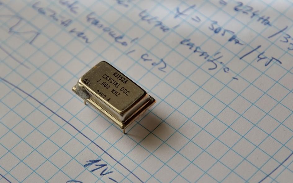 :) Eszünkbe jut, hogy milyen szépen szólt a nyolcvanas években és máris azt akarjuk, hogy ugyanúgy működjön. Lemezeink is vannak abból az időből, minden adott a nagy tervünkhöz.
