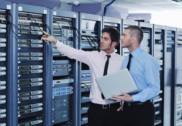 Jól teljesítenek az első BProf üzemmérnök-informatikusok 2020 szeptemberében kezdték meg céges gyakorlati évüket azok az informatikus hallgatók, akik elsőként szerezhetik meg diplomájukat a BME