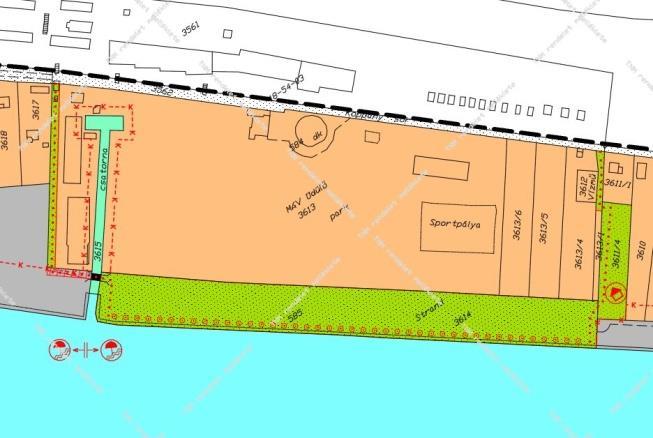 A volt MÁV Gyermeküdülő előtti partszakaszon (a tárgybeli projekt balatoni előterében) a terv nem tartalmaz kikötő létesítésére lehetőséget: A volt MÁV üdülő Balaton parthoz közelebbi telke (hrsz.