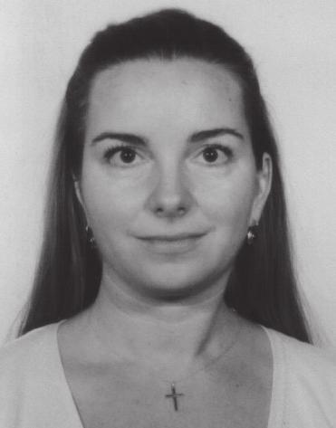 Ehhez csak ráadás, hogy a marosvásárhelyi Szentgyörgyi István Színművészeti Főiskolán végeztem, a székelyek közt született Melinda leányom, aki már az internetről szerzi be nekem az örmény tárgyú