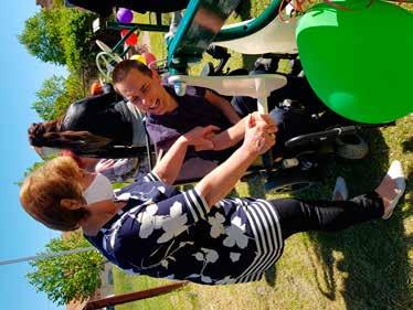 6-17-2017 azonosító számú felhívásra összeállított pályázatával 250 millió forint vissza nem térítendő támogatást nyert prevenciós célú egészségfejlesztő szabadidősport-programok megvalósítására.