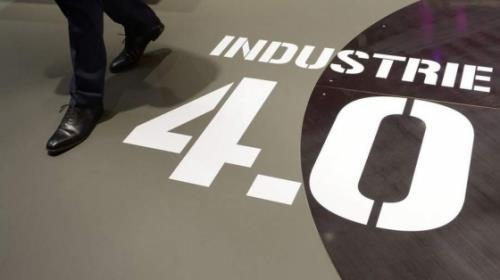AUTOPRO Ipar 4.0 Az autóipari szaklap természetesen járműves példákat hoz fel.