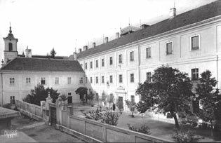 VESZPRÉMI SZEMLE 2020/2 27.