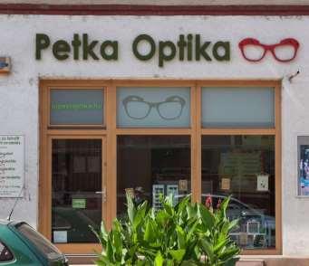 Régi idők hirdetései, reklámjai, portáljai ma is időtállóak lehetnének, ha megfelelően felújítanák és használnák ezeket. Az üzlet megbízhatóságát sugallják.