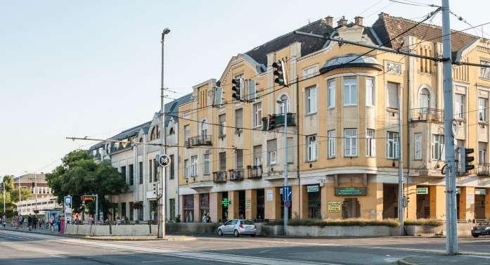 A korabeli István úti épületek A korabeli Árpád úti beépítés A XX. század elején többemeletes korszerű bérházak, magas házak épültek fel a városközpontban.