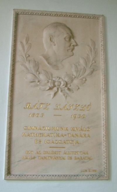 Kántor Sándorné: A lap első megoldóiról, Középiskolai Matematikai és Fizikai Lapok, Jubileumi szám, 1993. december. 7.