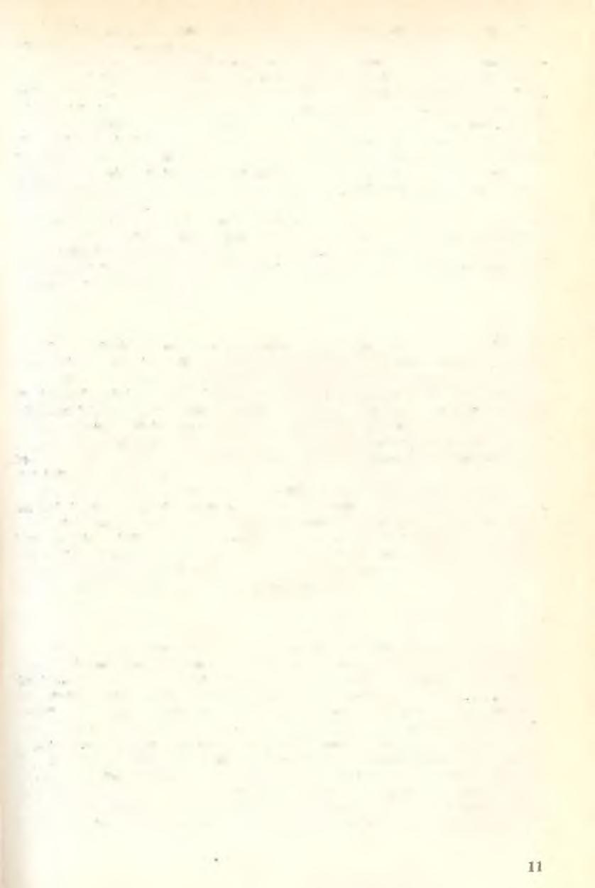 m unka m iatt volt rájuk szükség (pl. a m észárszék m ellett álló paticsos falú, padlás nélküli, szalm ás fedelű kis istálló -ra).