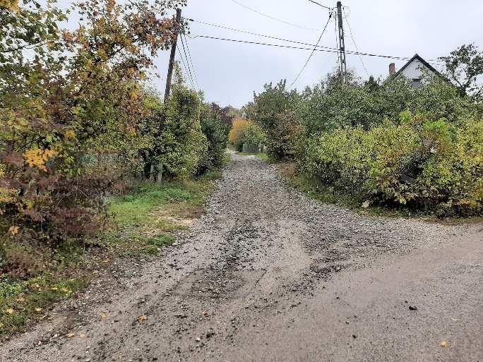 3. Berkenye utca Vizsgálandó szakasz hossza: 133 m. 3.1 Jelenlegi állapot Közterületi szélesség: átlagosan 6,60 m.