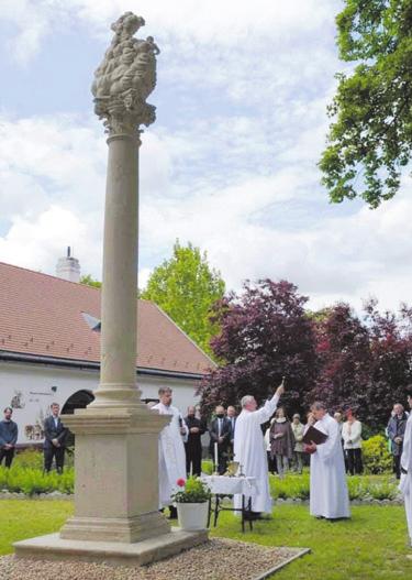 Hoszszas előkészületek után ideiglenesen a Boldog Gizella Szemináriumba költözik a Veszprémi Főegyházmegye érseki hivatala.