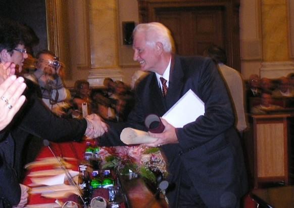 Berta Tibor, Pál Lászlóné Szabó Zsuzsanna, Rozsnyai János, Gilicze János, Labádi Lajos. A makói megnyitó ünnepségen Blazovich László megyei elnök adta át a Honismereti Szövetség emléklapját dr.