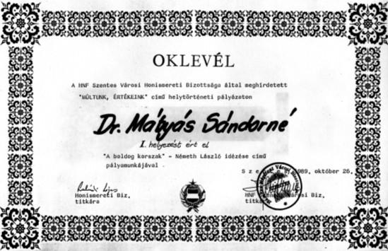 Csongrád megye honismereti életének történeti kronológiája 77 letében megtekintették a szlov{k néprajzi gyűjteményt, majd az új művelődési h{zban gyönyörködhettek.
