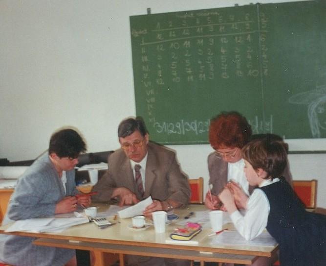 Ősz Károly, Nagyfalusi Istvánné, Bogdán Lajos, Pintér István, Pintér Istvánné, ifj. Pintér István, Ábrahám Lili Lea, Ábrahám Vera, Perényi Anna.