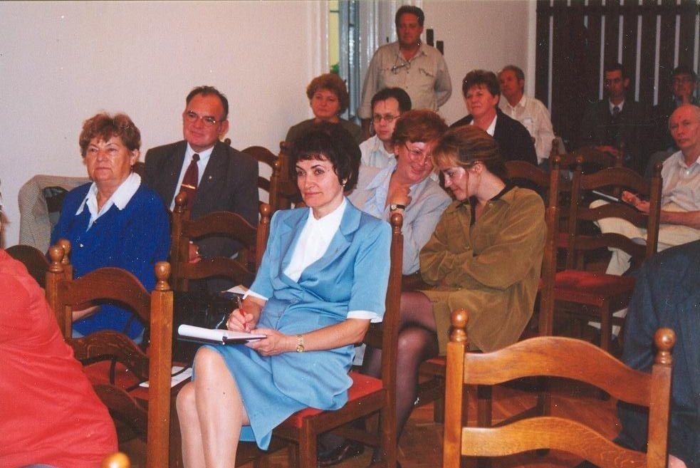 Csongrád megye honismereti életének történeti kronológiája 87 Az III. Iskola és honismeret konferencia hallgatósága. Szeged. 2001. október 12. Július 2-án Kecskeméten a XXIX.