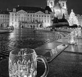 A szolnoki Alexandre Trauner Art/Film Fesztiválon a Festett madár című, cseh szlovák ukrán koprodukciós film nyerte a legjobb látvány - tervezésért járó díjat. (Lásd még: 30. oldal!) 2020. október 18.