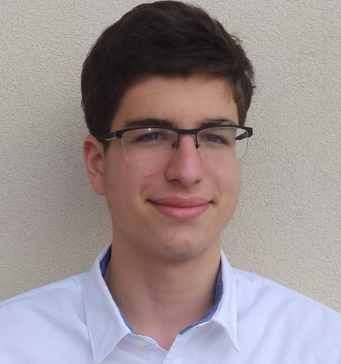 4. Helyezett Detrich Márton Felkészítő tanára: Keglevich