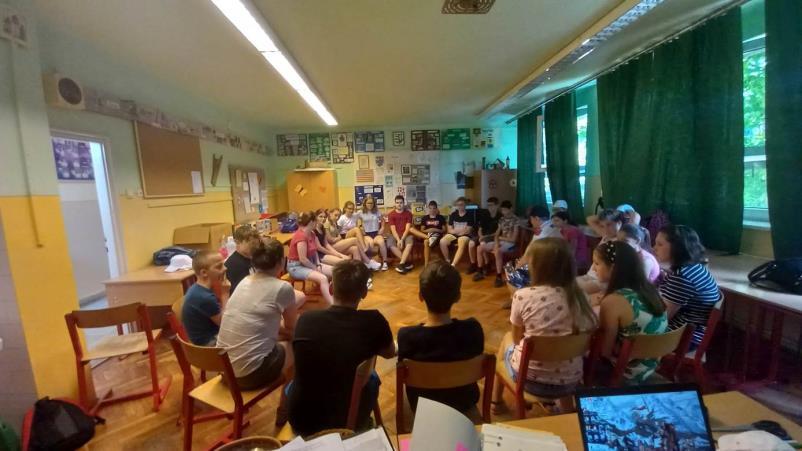 Felsős Csodaszarvas tábor A felsős Csodaszarvas tábor ( Kicsi nékem ez a ház... hogyan éltek elődeink?