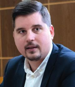 Az első világháború idején, 1917-ben született az a törvény, amely az akkor zajló világégésben a hazáért küzdő hősök emlékének megörökítéséről szólt.