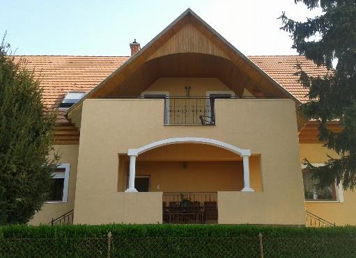 BALATON-FELVIDÉK szezonális ajánló Zeg-zugos völgyek, szelíd dombok, meredek hegyoldalak, az apró falvak rejtett kincsei. Ízek, illatok, színek. Ez mind csak Rád vár!