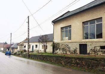 Terepalakítás Tömegalakítás, épületmagasság A telkek nagy része hegyoldalon, lejtős terepen helyezkedik el, ezért a terepalakítás jelentős kérdés.