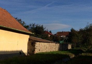 Igény esetén megfelelő kialakítással keskeny profilok alaklmazása mellett is lehet hőszigetelő üvegtáblát beépíteni.